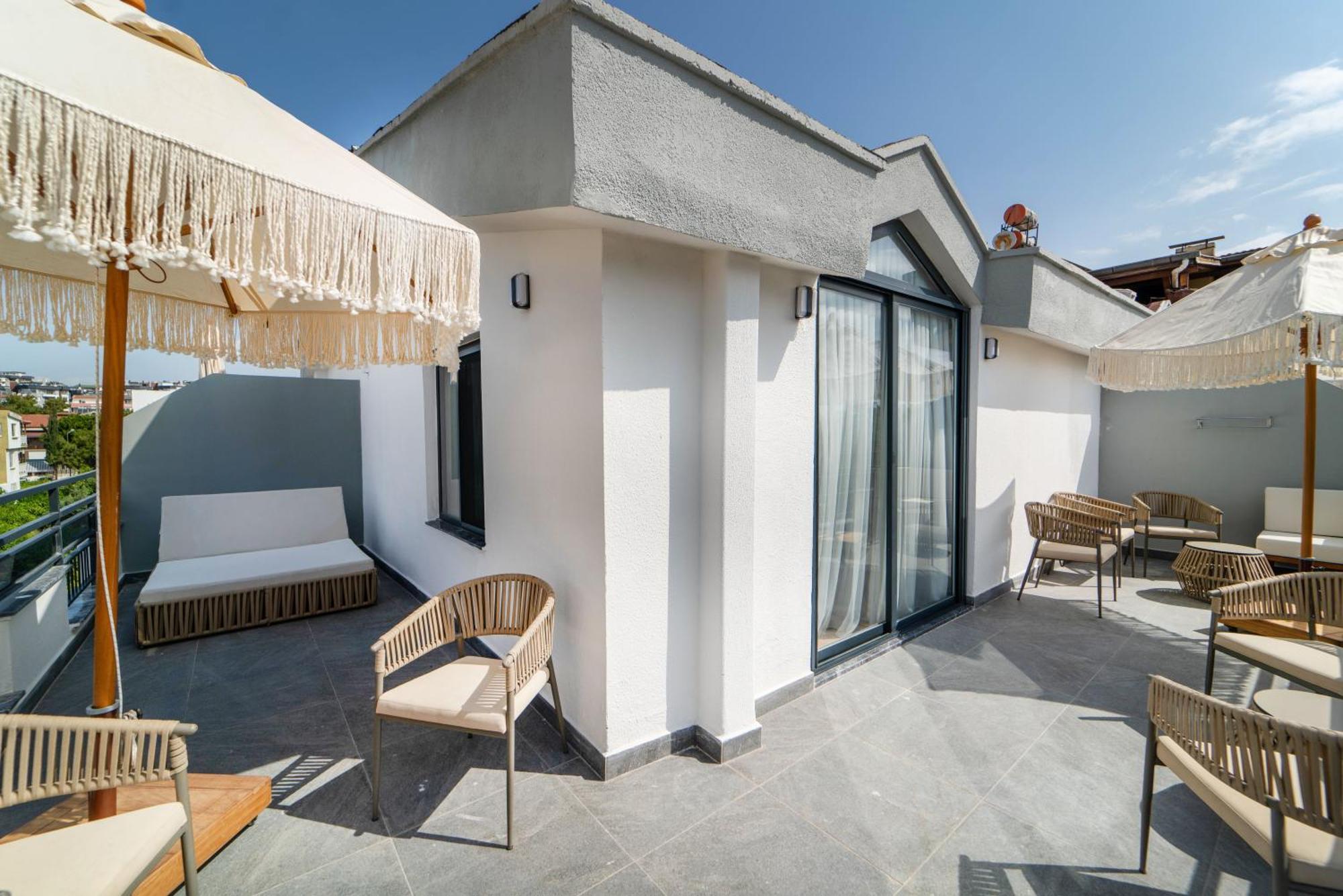 אנטליה Deniz Boutique Hotel מראה חיצוני תמונה