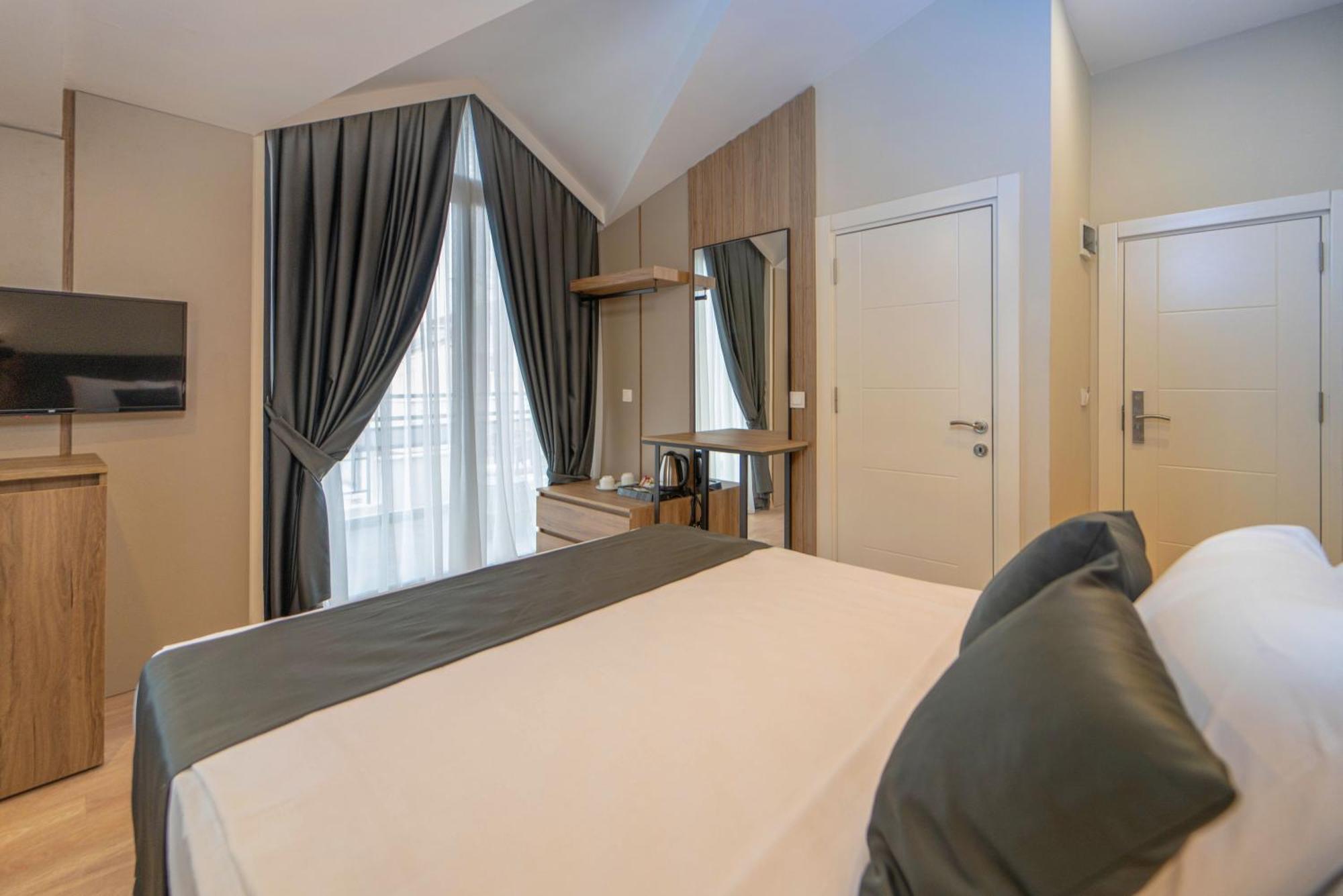 אנטליה Deniz Boutique Hotel מראה חיצוני תמונה